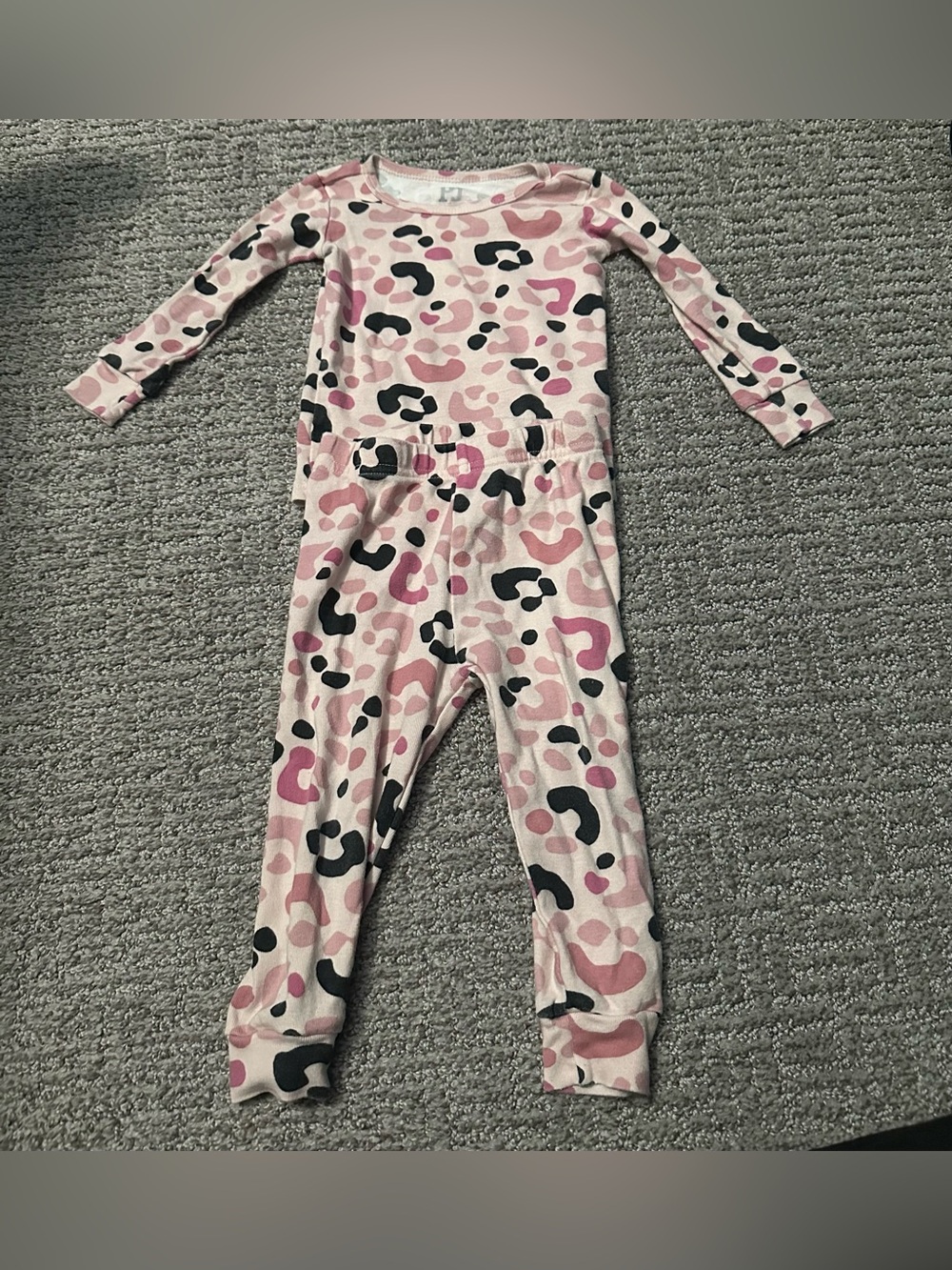 Girls Pink Leopard Print Pajama Set